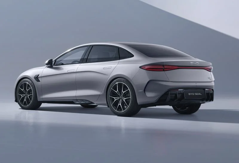 BYD Seal 2026 : Restylage et espace de rangement amélioré - BYD Seal