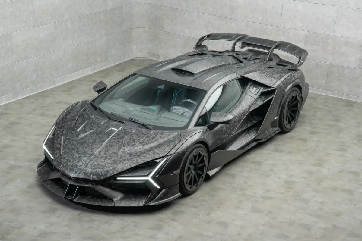 Mansory Carbonado X : Lamborghini Revuelto en bête de 1120 ch - Mansory Carbonado X