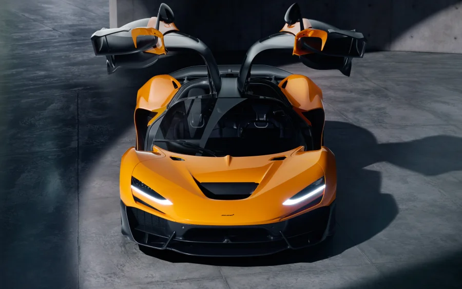 McLaren W1 Amalgam : Miniature 1:8 de Luxe à 17 995 € - McLaren W1