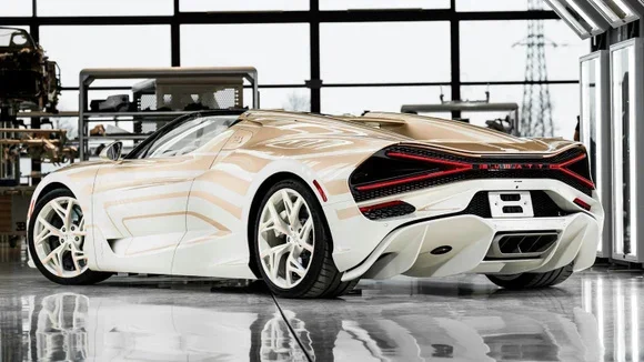 Bugatti W16 Mistral : 1 600 ch et élégance blanc nacré - Bugatti W16 Mistral