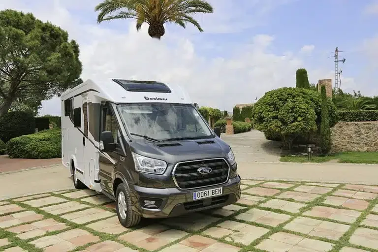Nouveau camping-car français : compact mais spacieux - camping-car français