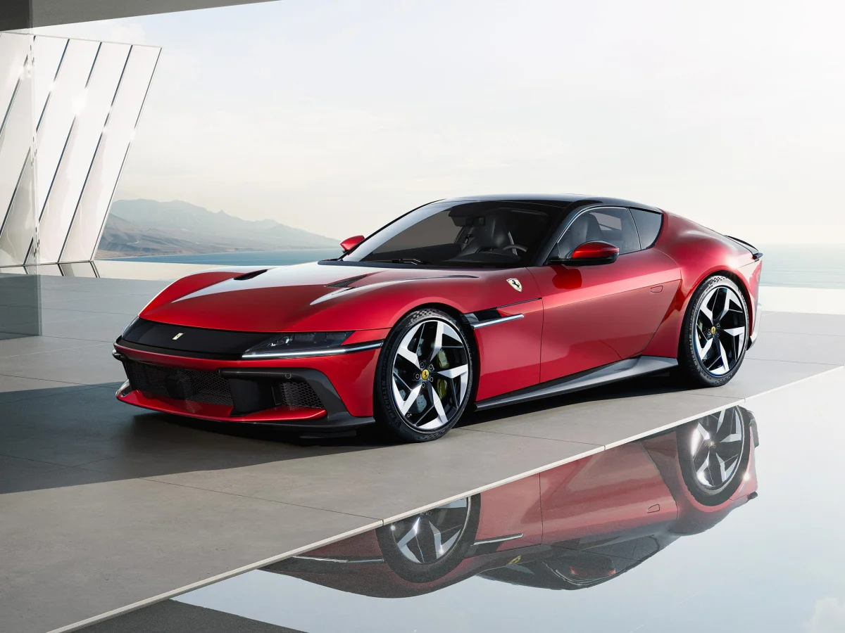 Voitures Célébrités : Pourquoi Ferrari et Tesla Déçoivent ! - voitures célébrités