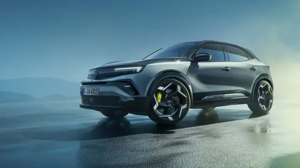Opel prépare une Corsa électrique sportive après le Mokka GSE - Opel Corsa électrique