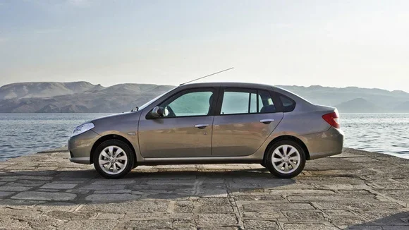 Évolution des petites Renault à coffre : de la Siete à la Symbol - Renault Siete