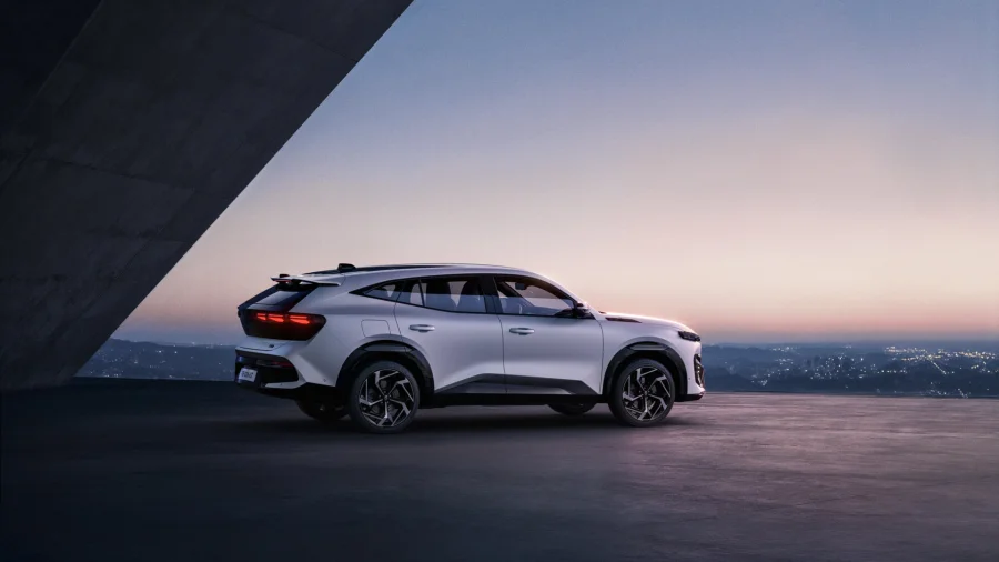 Renault Rafale 2026 : Influence de la Clio 6 et Filante ? - Renault Rafale