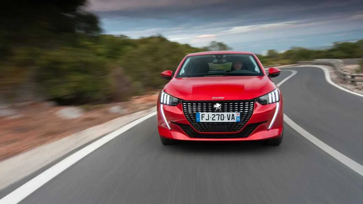 Peugeot abandonne le PureTech : Découvrez le Turbo 100 - Peugeot