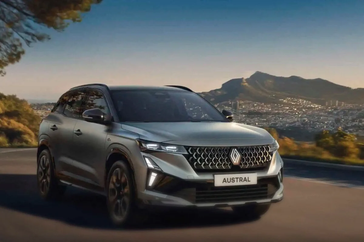 Renault Austral 2025 : Découvrez le Restylage du Nouveau SUV - Renault Austral