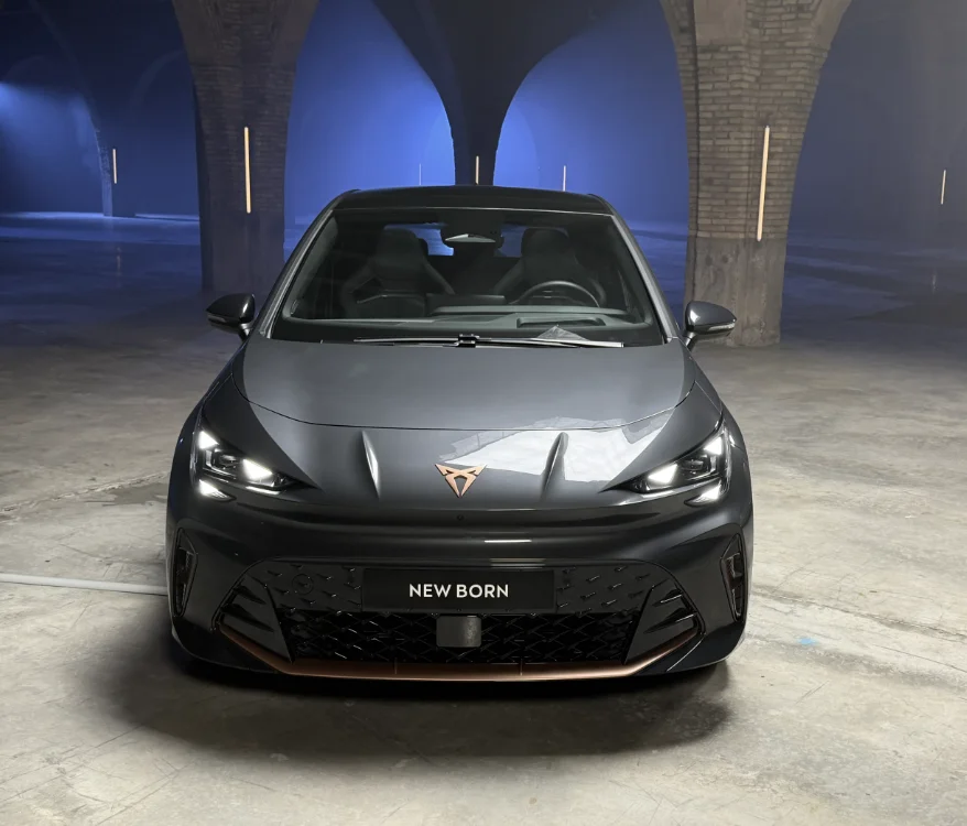 Cupra Born restylée 2026 : prix dès 40 050 €, trop élevée ? - Cupra Born restylée