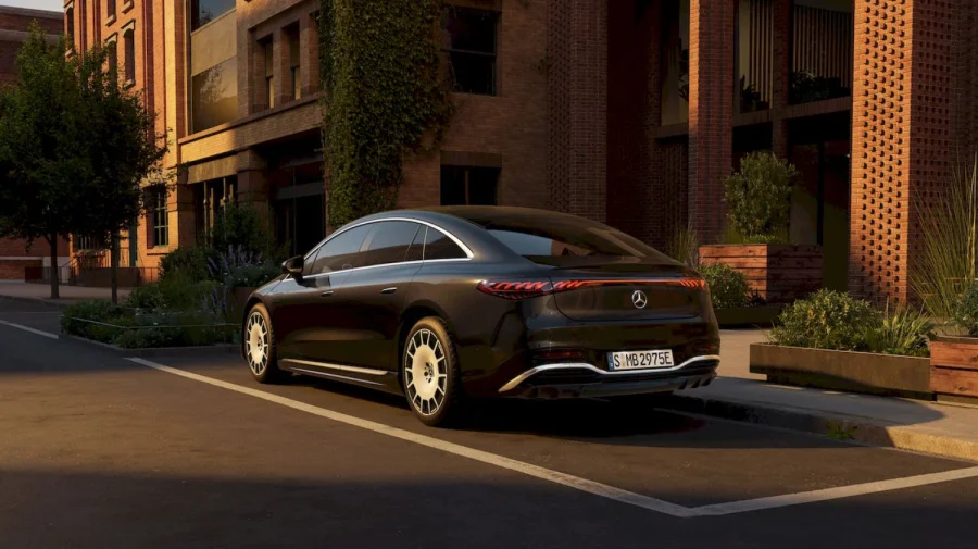 Mercedes EQS restylée : Luxe et 926 km d'autonomie - Mercedes EQS