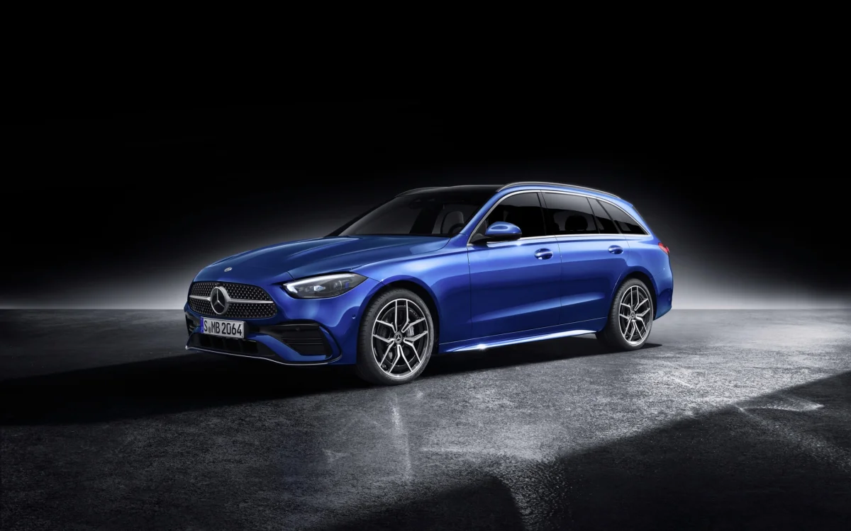 Mercedes Classe C électrique : intérieur high-tech avant-première - Mercedes Classe C électrique