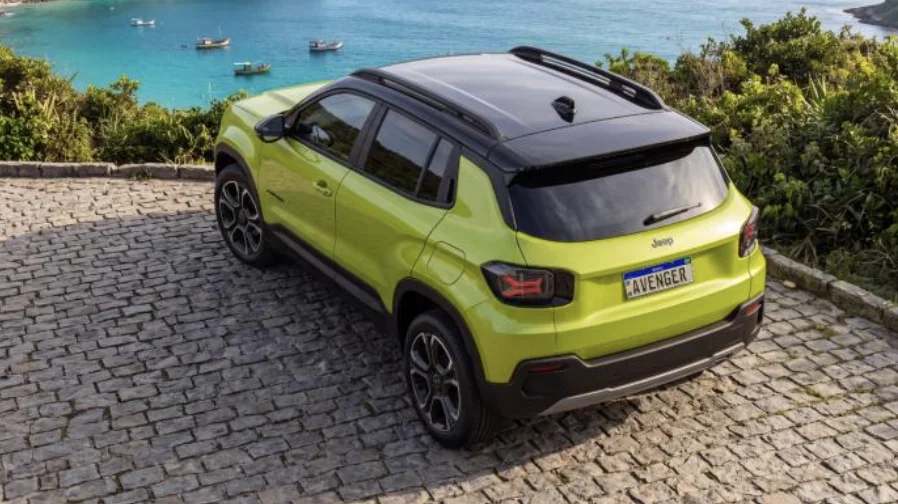 Jeep Avenger restylé 2026 : dévoilement du nouveau design - Jeep Avenger 2026