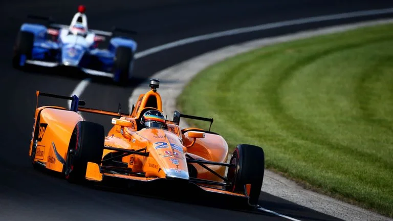 Indy 500 : Zak Brown rêve du retour triomphal d'Alonso - Indy 500