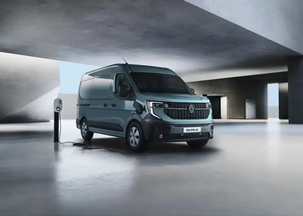 Essai Renault Master électrique 2024 : un test sans concessions ! - Renault Master électrique