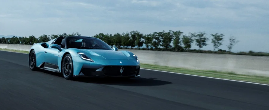 Découvrez la Maserati MCPURA Cielo: Supercar au trident - Maserati MCPURA Cielo