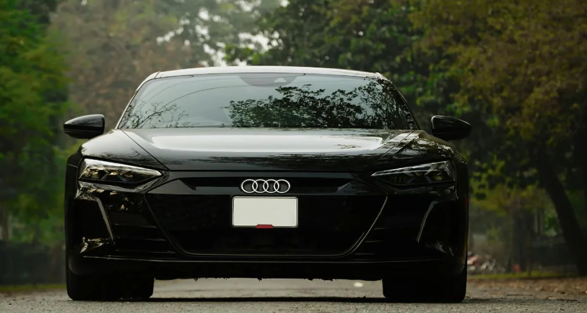 Nouvelles Audi : Payer l'essence sans quitter le véhicule - Audi