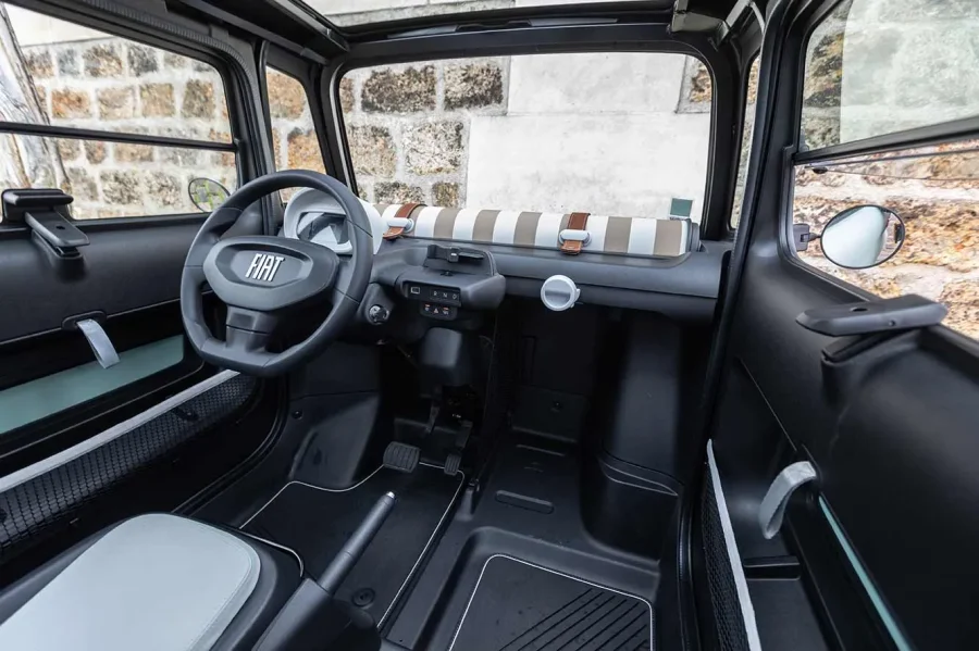 Fiat Topolino Orange Corallo : couleur et tech améliorées - Fiat Topolino