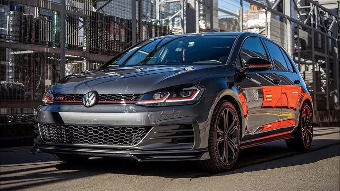 Volkswagen Golf GTI Edition 50 : Un héritage à travers les générations - Volkswagen Golf GTI