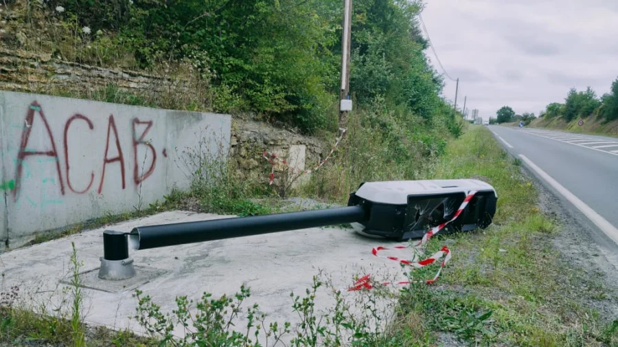 Radars sciés la nuit : la signature mystérieuse refait surface - radars sciés