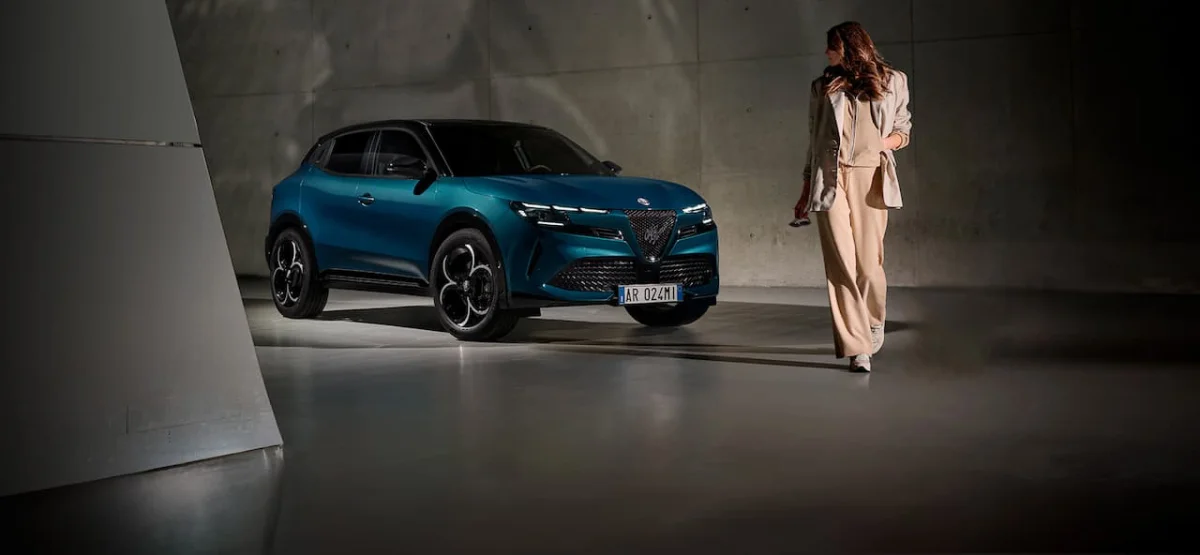 Découverte en images du SUV urbain Alfa Romeo Junior hybride - Alfa Romeo Junior hybride